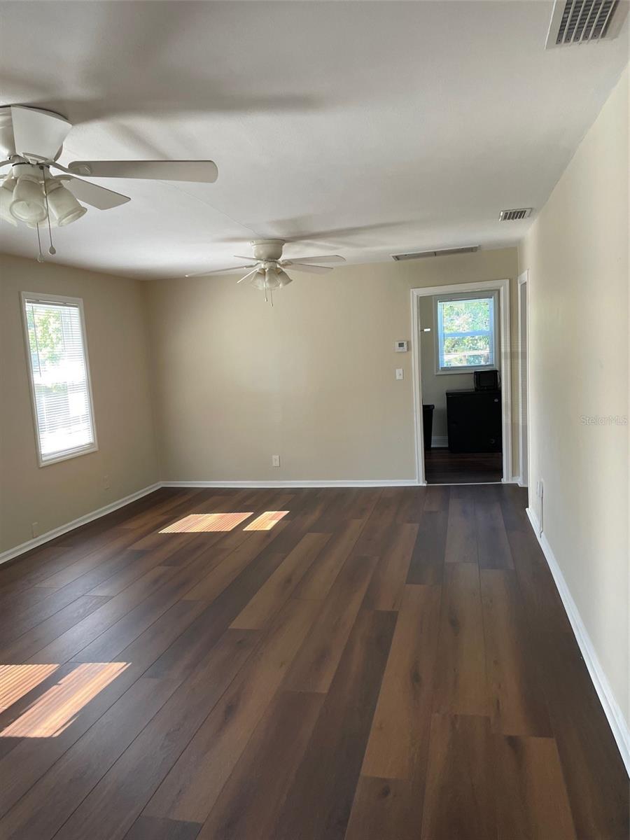 Image 2 of 22 For 135 Orange Street