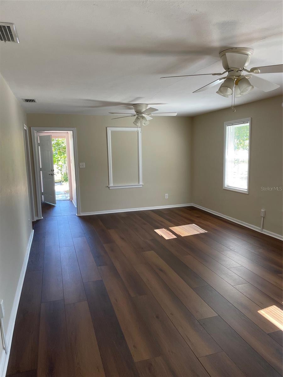 Image 3 of 22 For 135 Orange Street