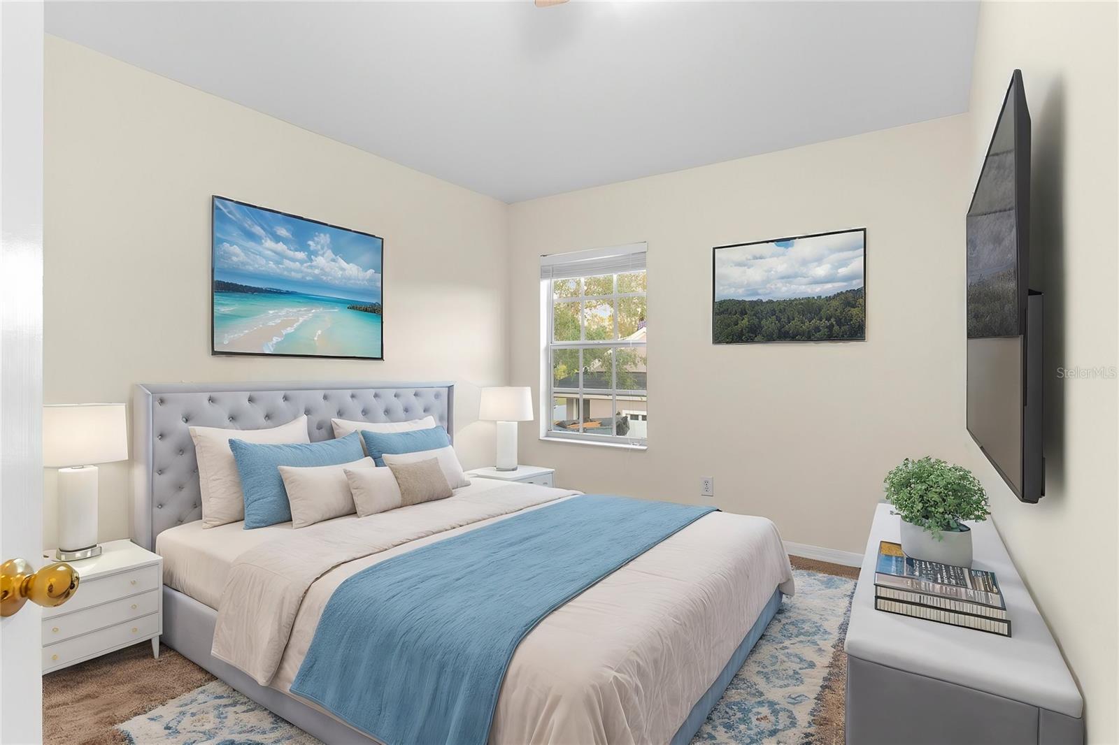 Image 5 of 22 For 10806 Spring Mountain Place