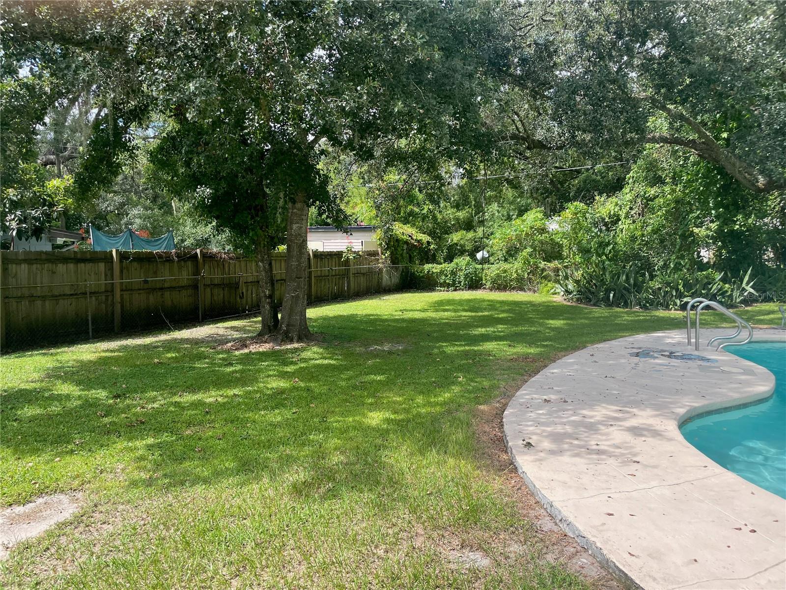 Image 14 of 16 For 917 Bonnie Drive