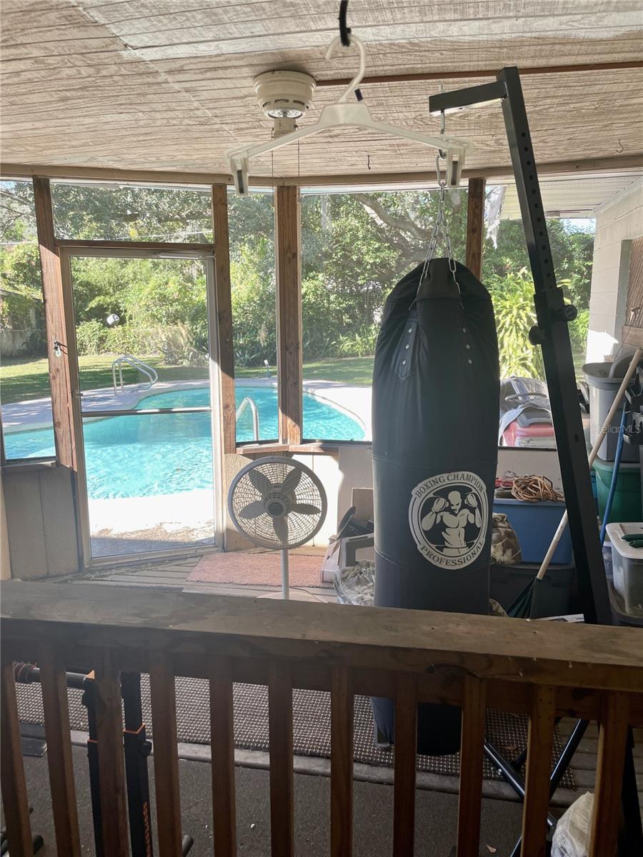 Image 16 of 16 For 917 Bonnie Drive