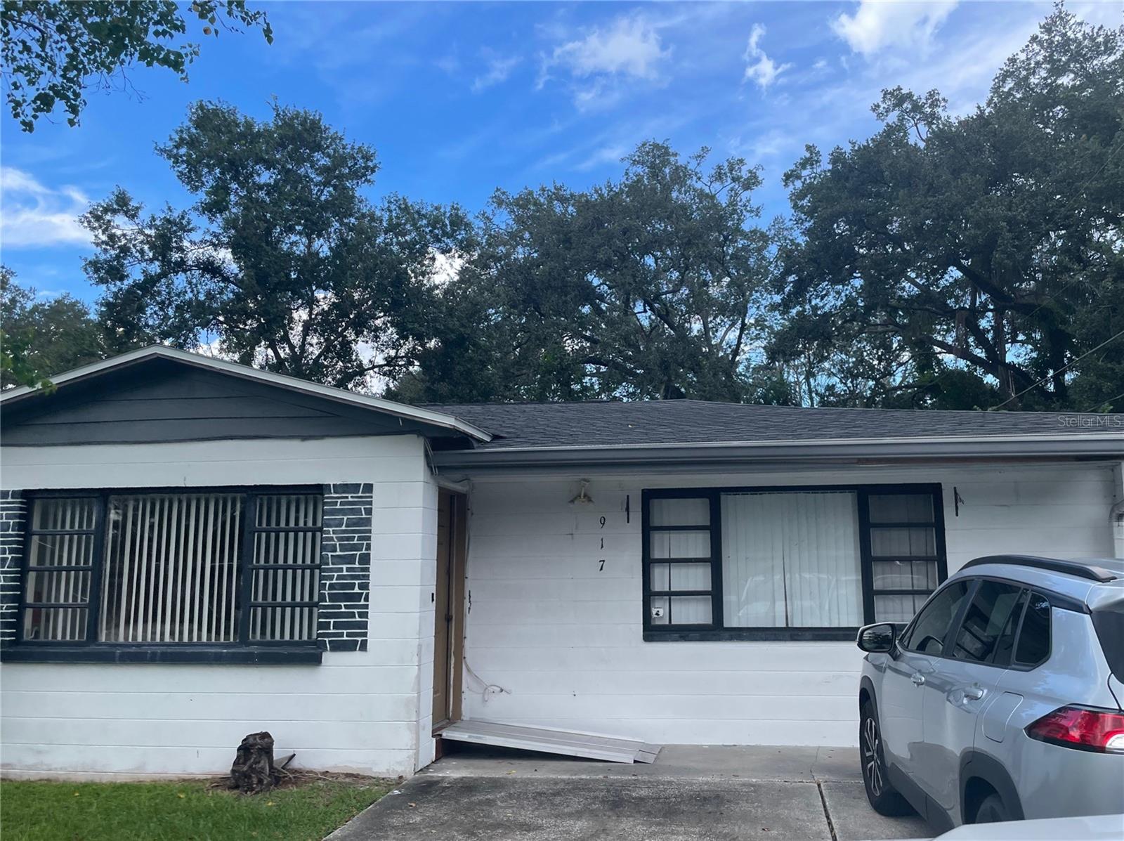 Image 2 of 16 For 917 Bonnie Drive