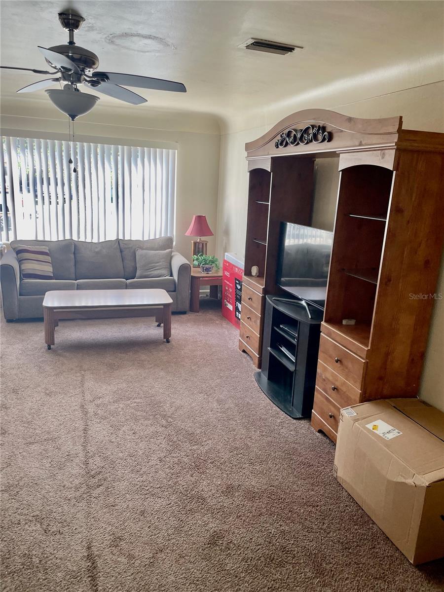 Image 4 of 16 For 917 Bonnie Drive