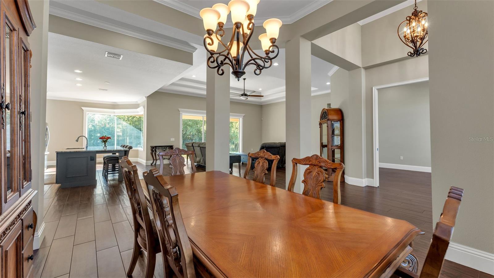 Image 14 of 57 For 6553 Heritage Park Place