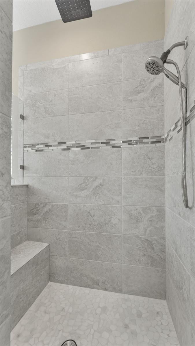 Image 24 of 57 For 6553 Heritage Park Place