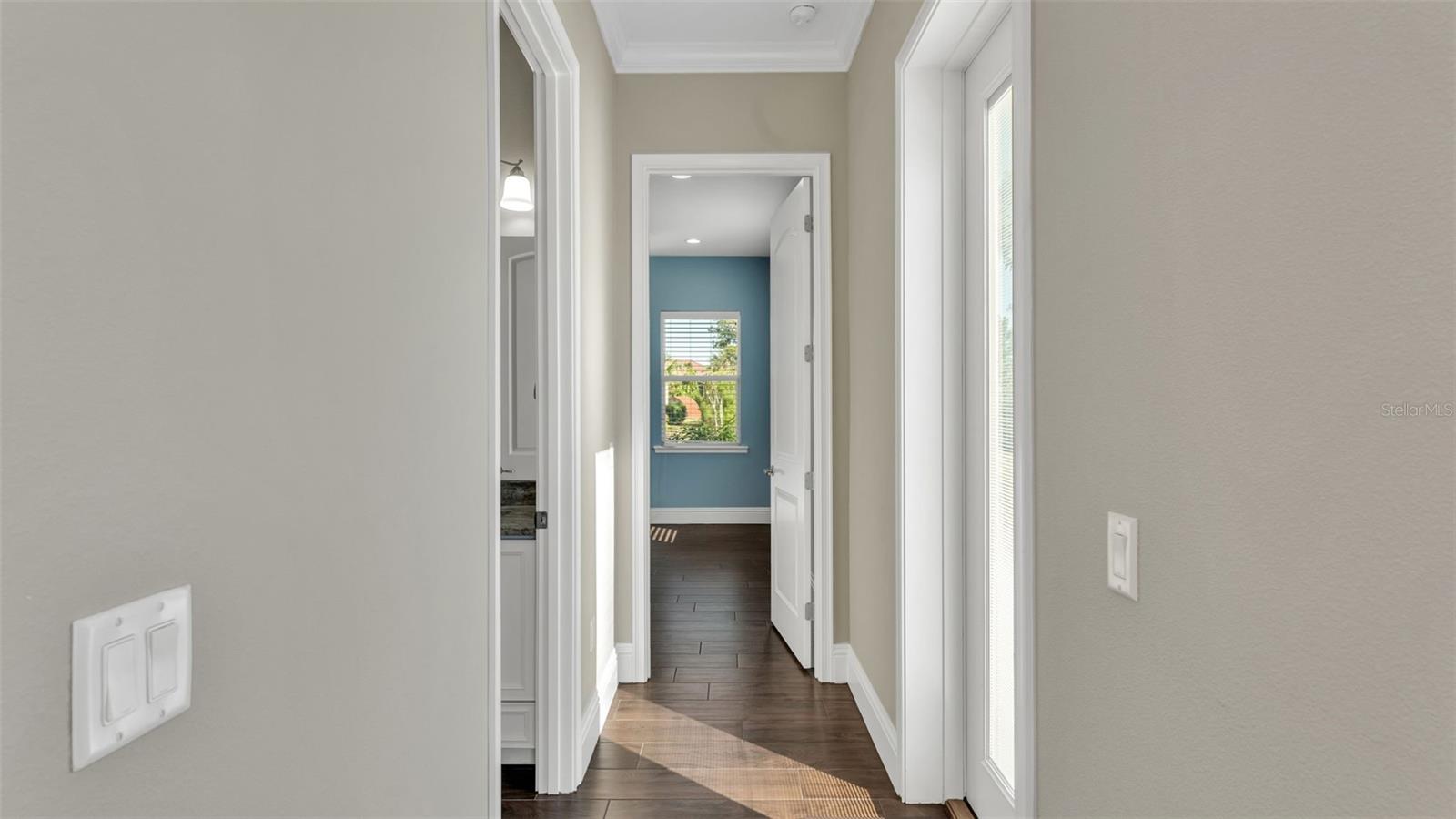 Image 29 of 57 For 6553 Heritage Park Place