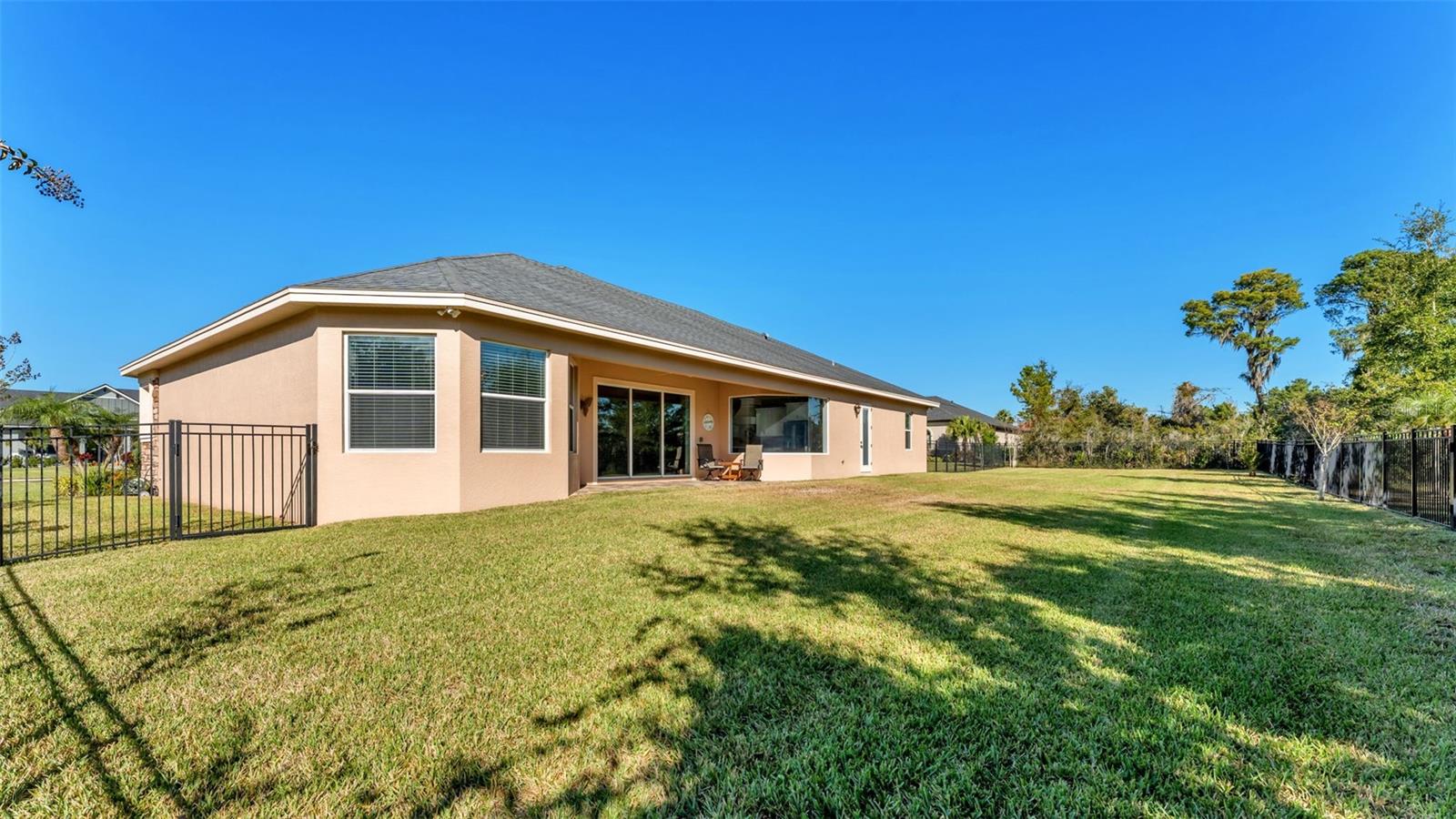 Image 45 of 57 For 6553 Heritage Park Place