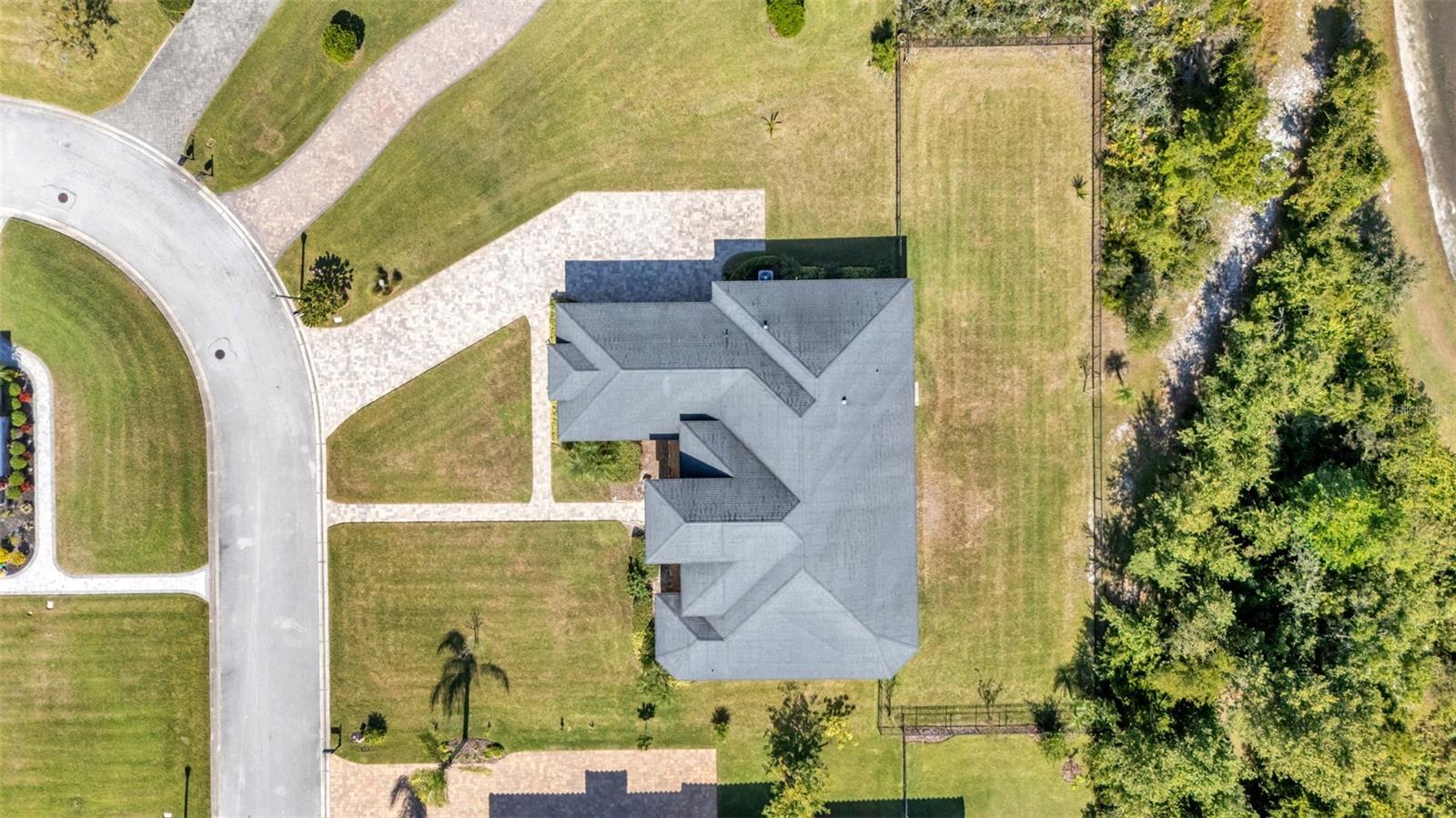 Image 47 of 57 For 6553 Heritage Park Place