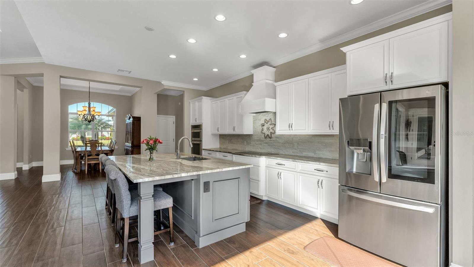 Image 7 of 57 For 6553 Heritage Park Place