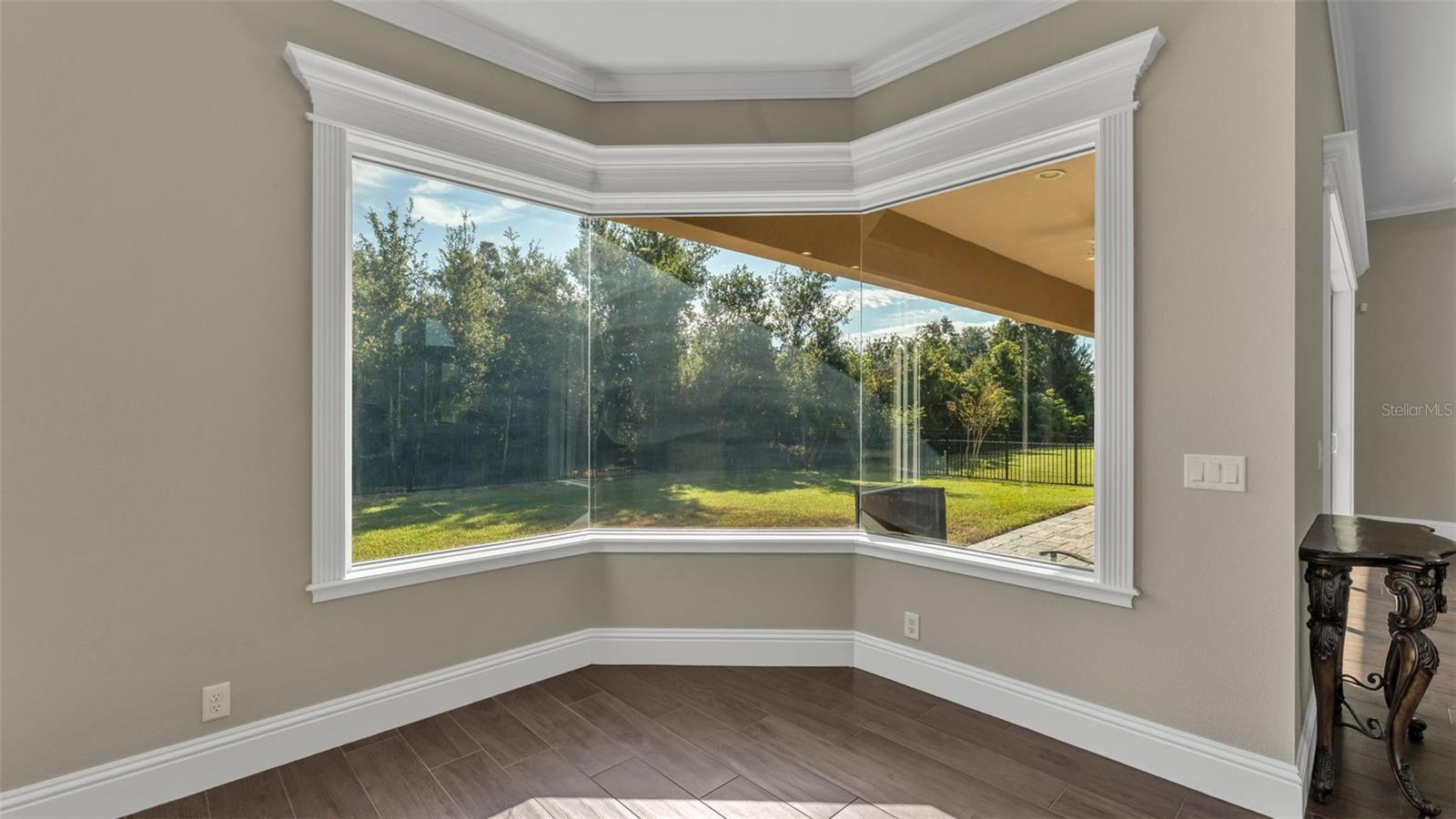 Image 9 of 57 For 6553 Heritage Park Place