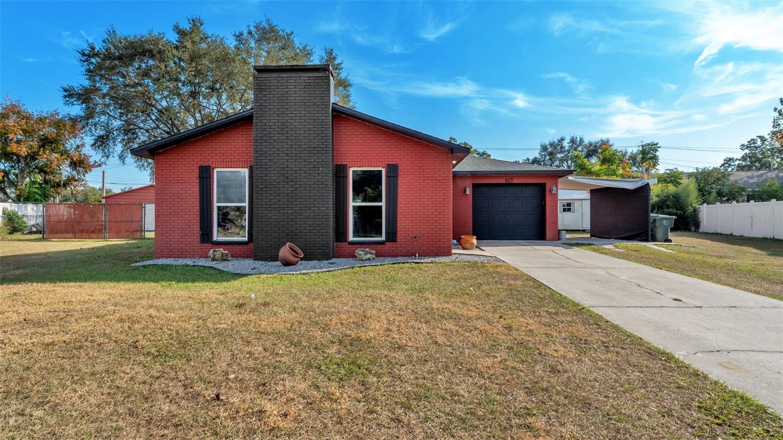 Image 28 of 39 For 427 El Dorado Street