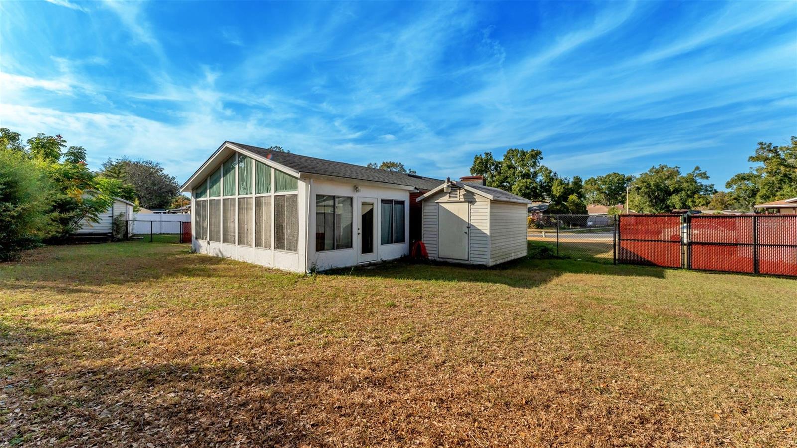 Image 30 of 39 For 427 El Dorado Street