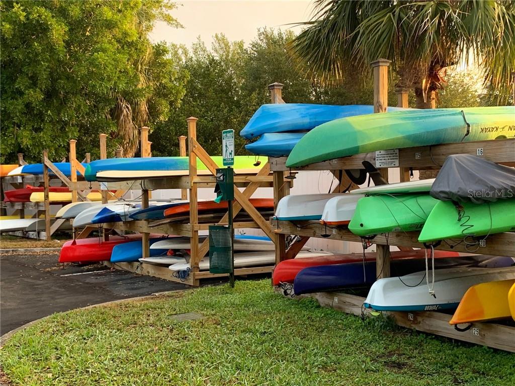 Image 18 of 42 For 213 Sea Horse Drive Se B