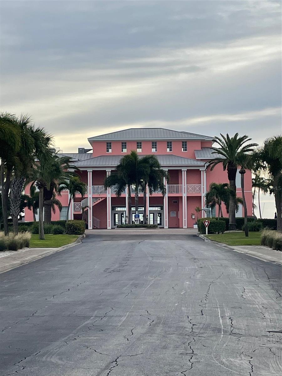 Image 31 of 42 For 213 Sea Horse Drive Se B