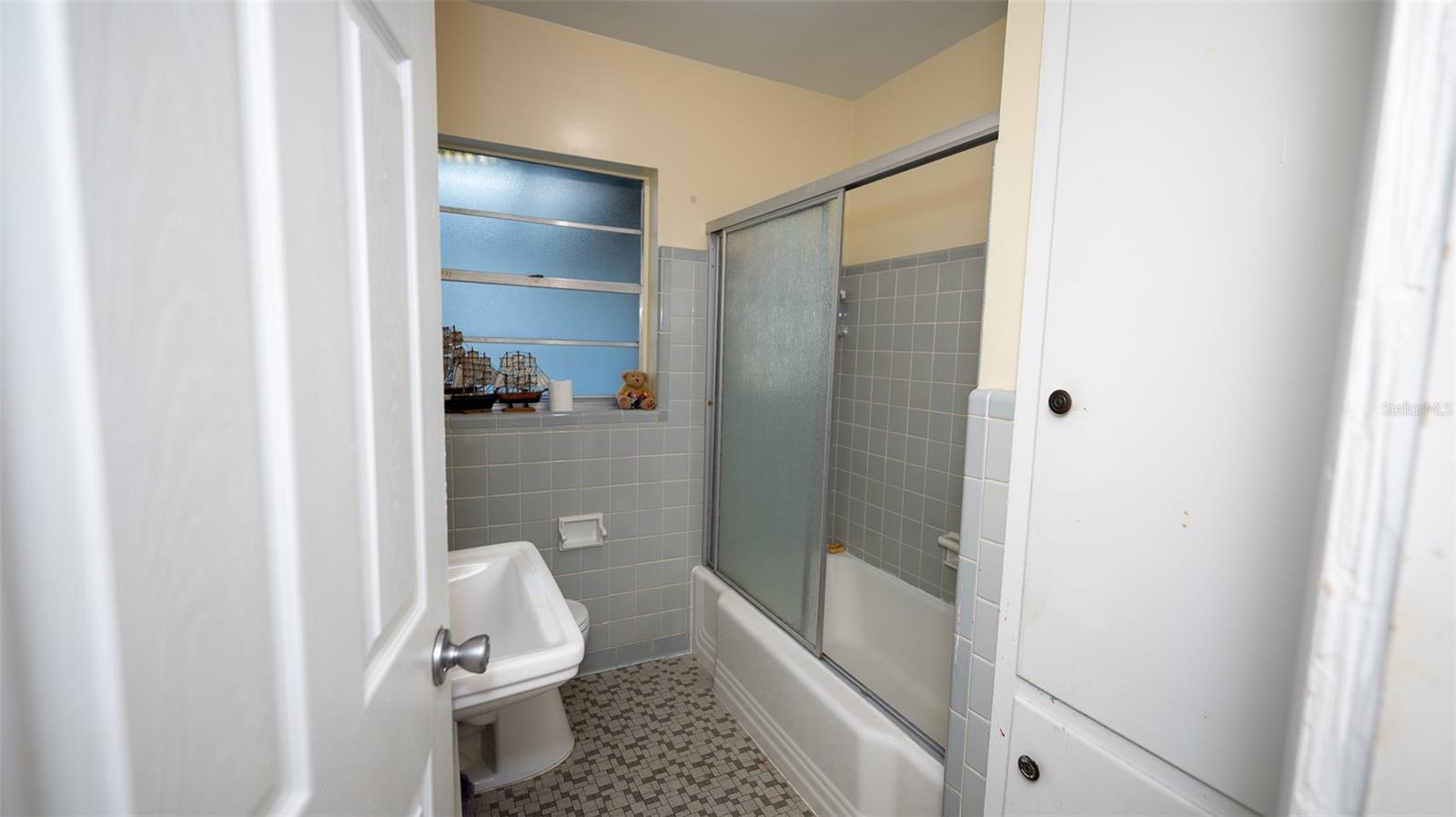 Image 13 of 16 For 1603 Skinner Street