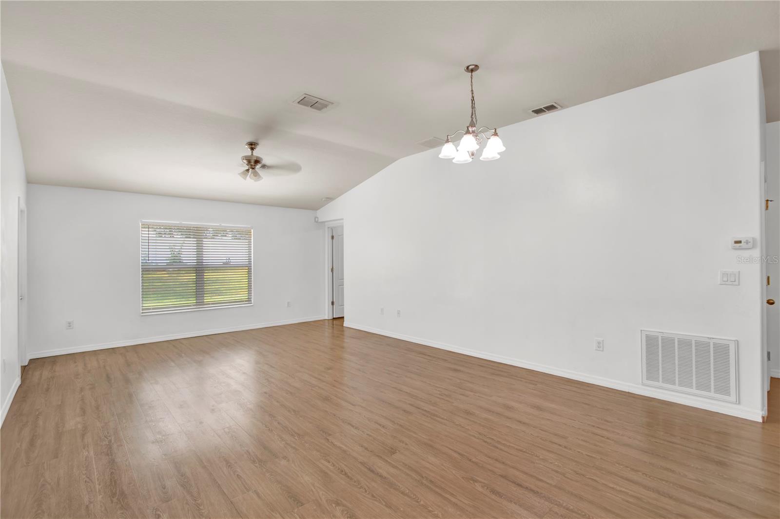 Image 12 of 22 For 3828 Hampton Hills Drive