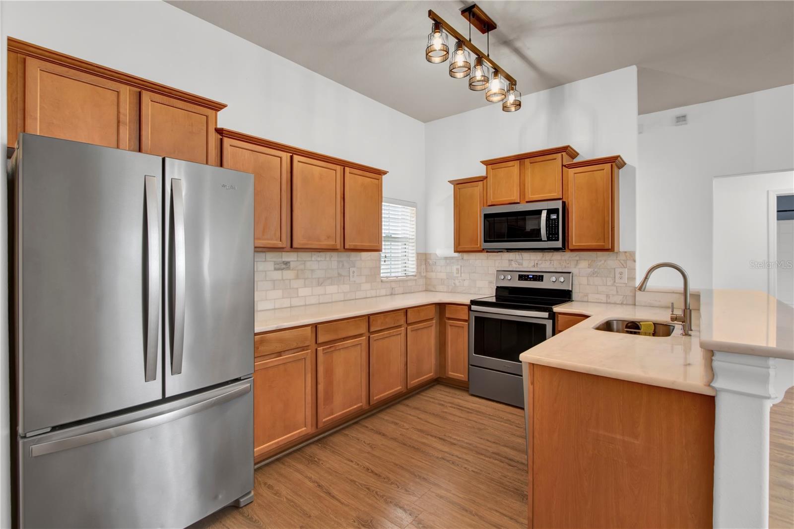 Image 8 of 22 For 3828 Hampton Hills Drive