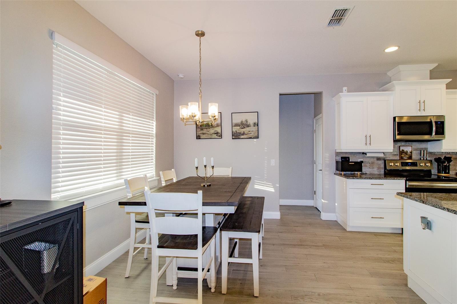 Image 15 of 49 For 5023 Ridgefield Lane