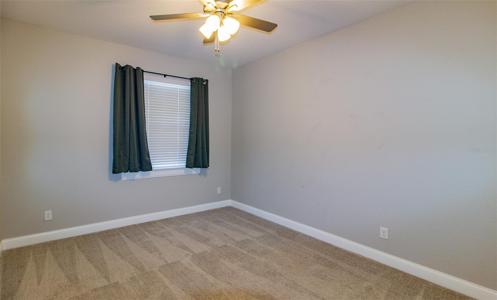 Image 33 of 49 For 5023 Ridgefield Lane