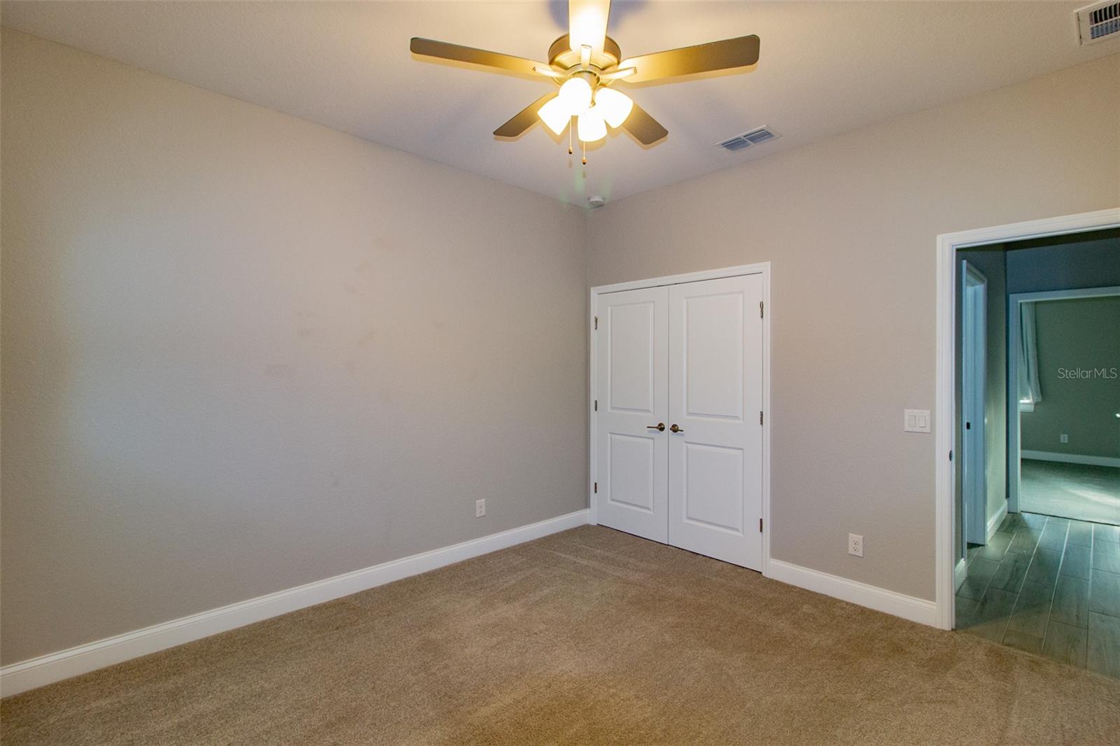 Image 35 of 49 For 5023 Ridgefield Lane