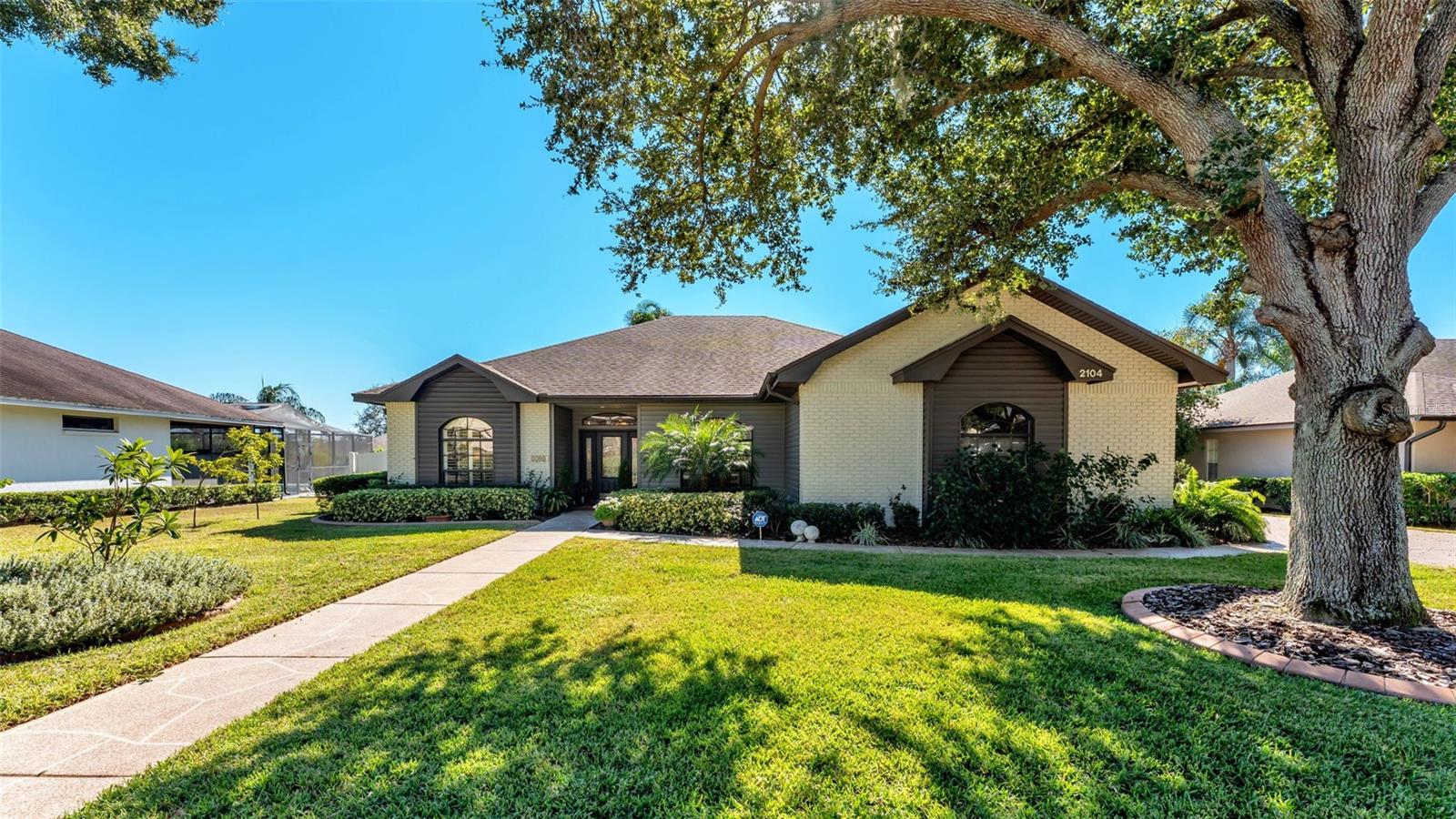 Details for 2104 Longleaf Circle, LAKELAND, FL 33810