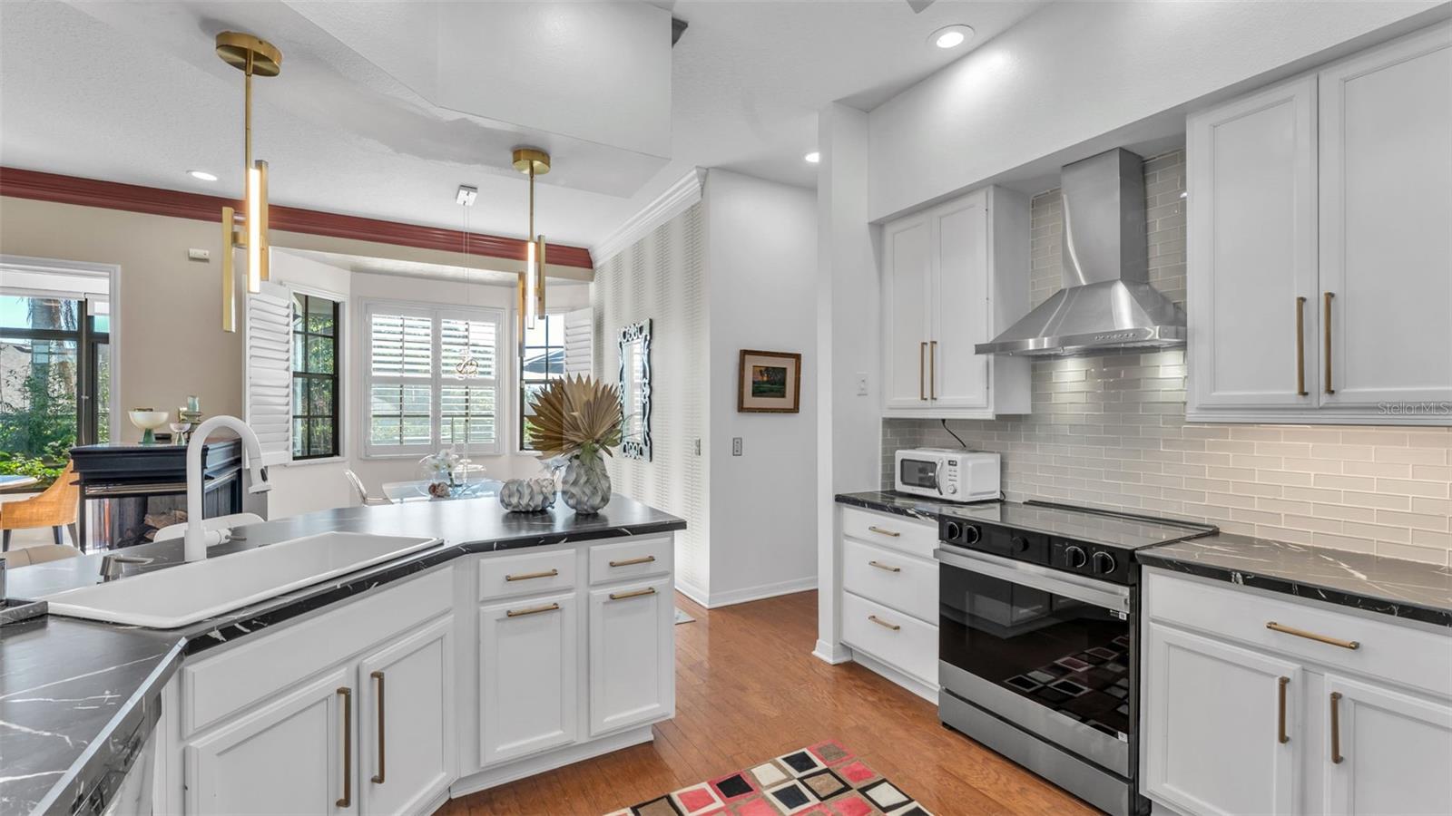 Image 15 of 57 For 2104 Longleaf Circle