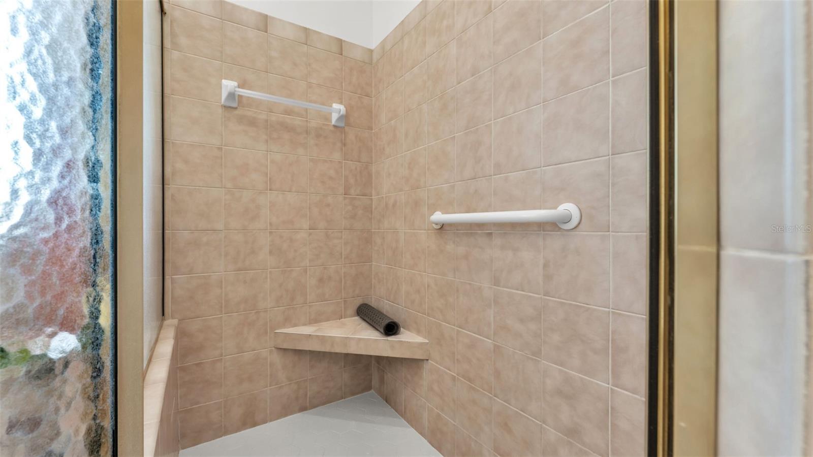 Image 29 of 57 For 2104 Longleaf Circle