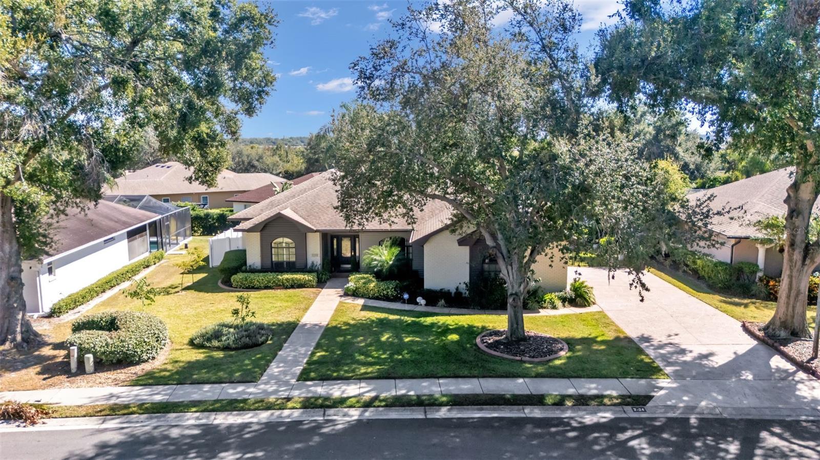 Image 54 of 57 For 2104 Longleaf Circle