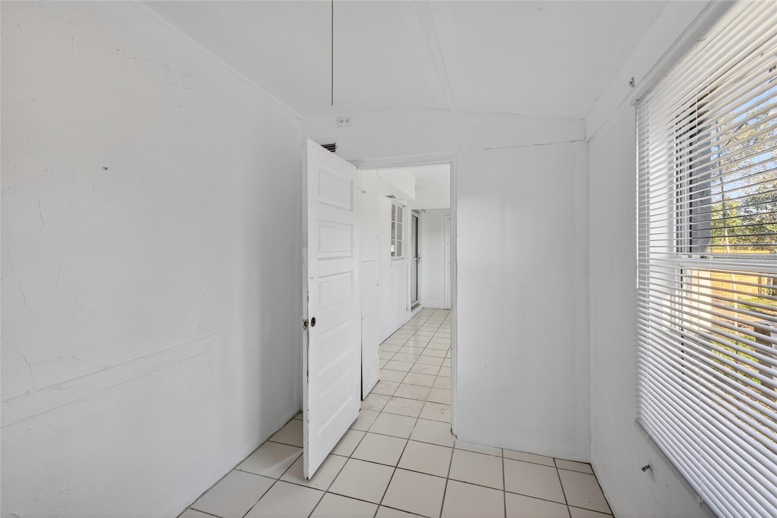 Image 10 of 11 For 147 Palm Drive