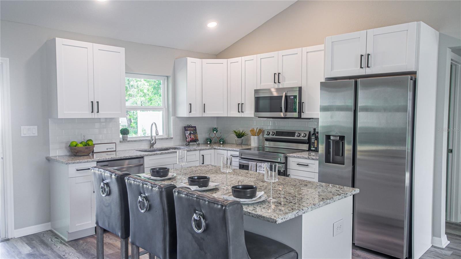 Image 3 of 26 For 13572 102nd Court