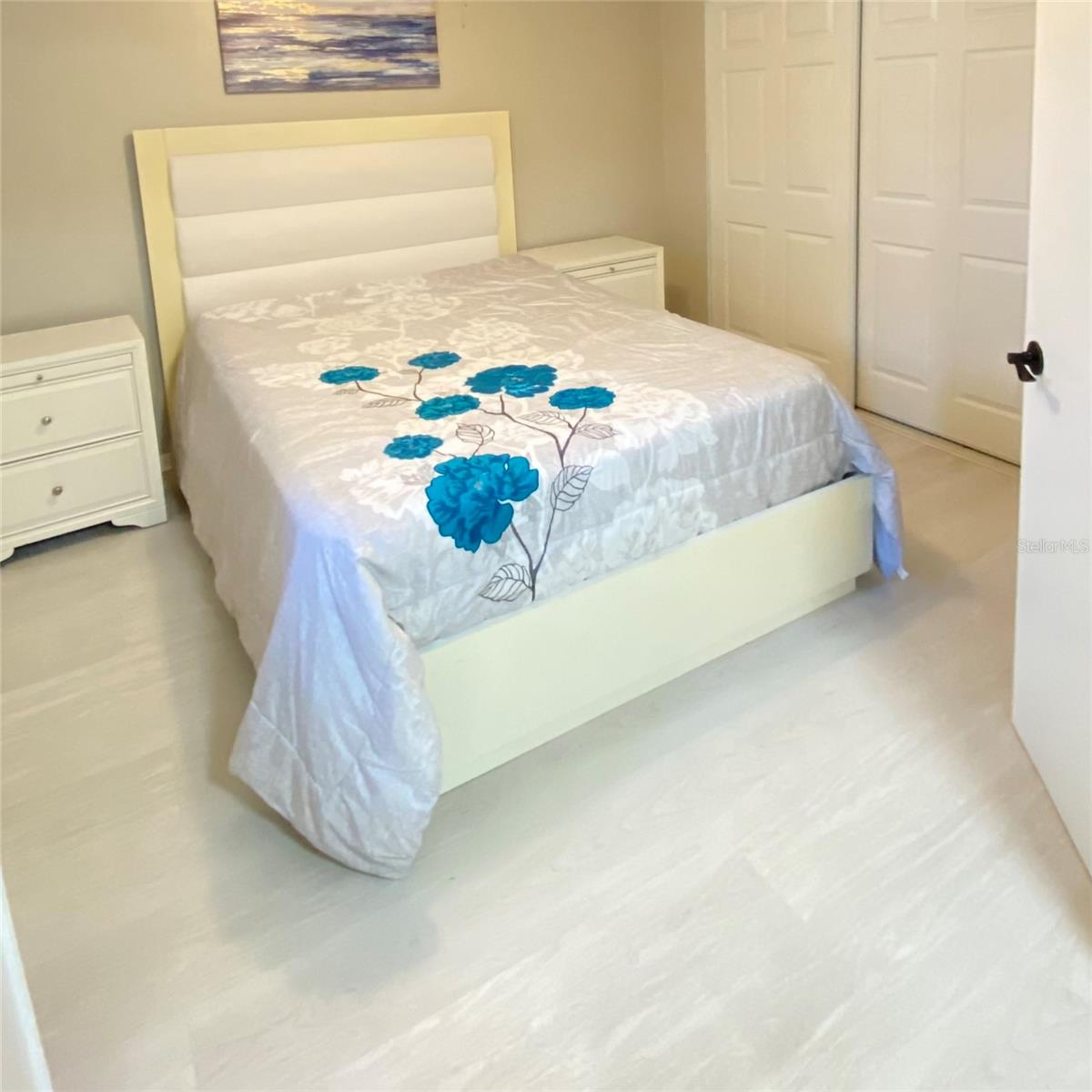 Image 18 of 38 For 429 Fountainhead Circle 121