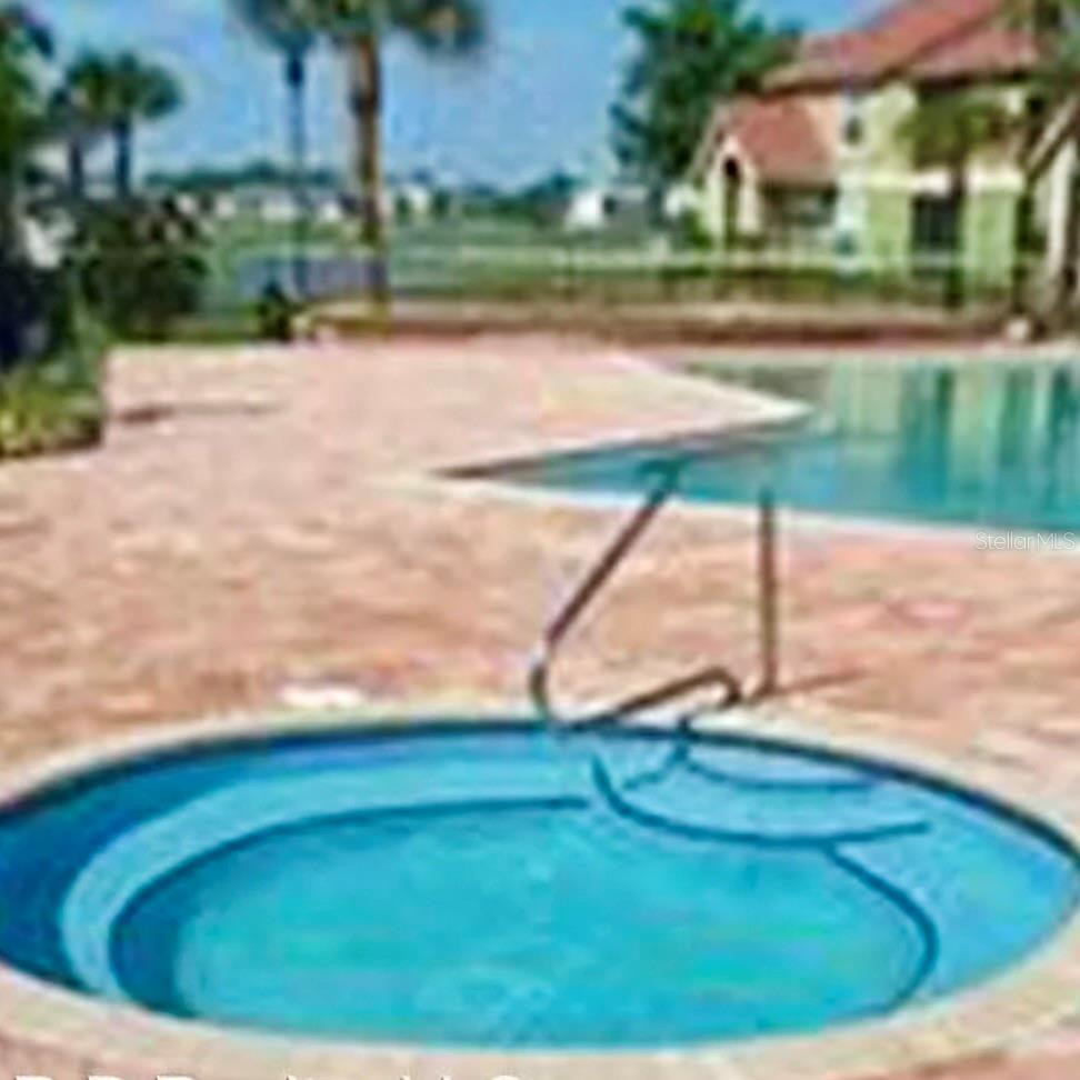 Image 28 of 38 For 429 Fountainhead Circle 121