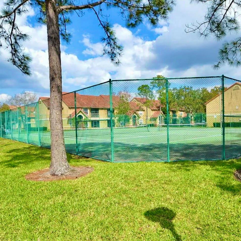 Image 29 of 38 For 429 Fountainhead Circle 121