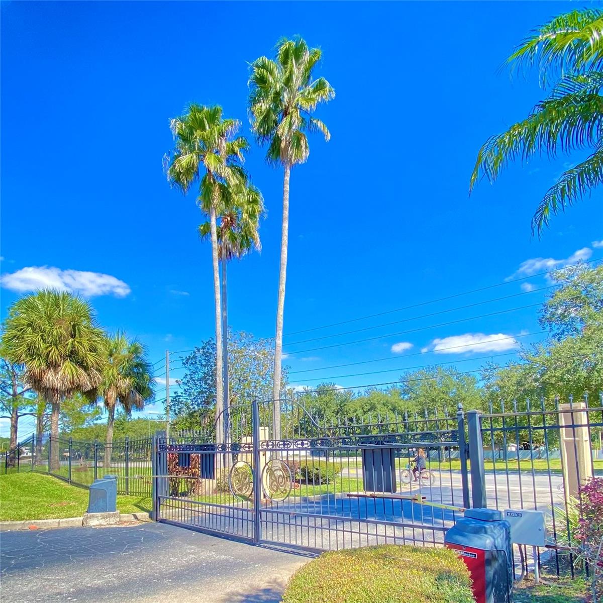 Image 32 of 38 For 429 Fountainhead Circle 121