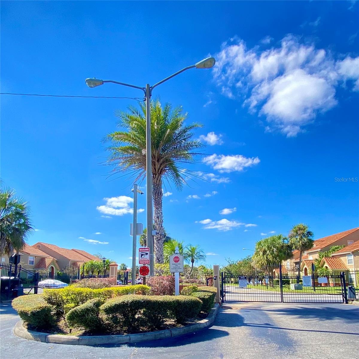 Image 37 of 38 For 429 Fountainhead Circle 121