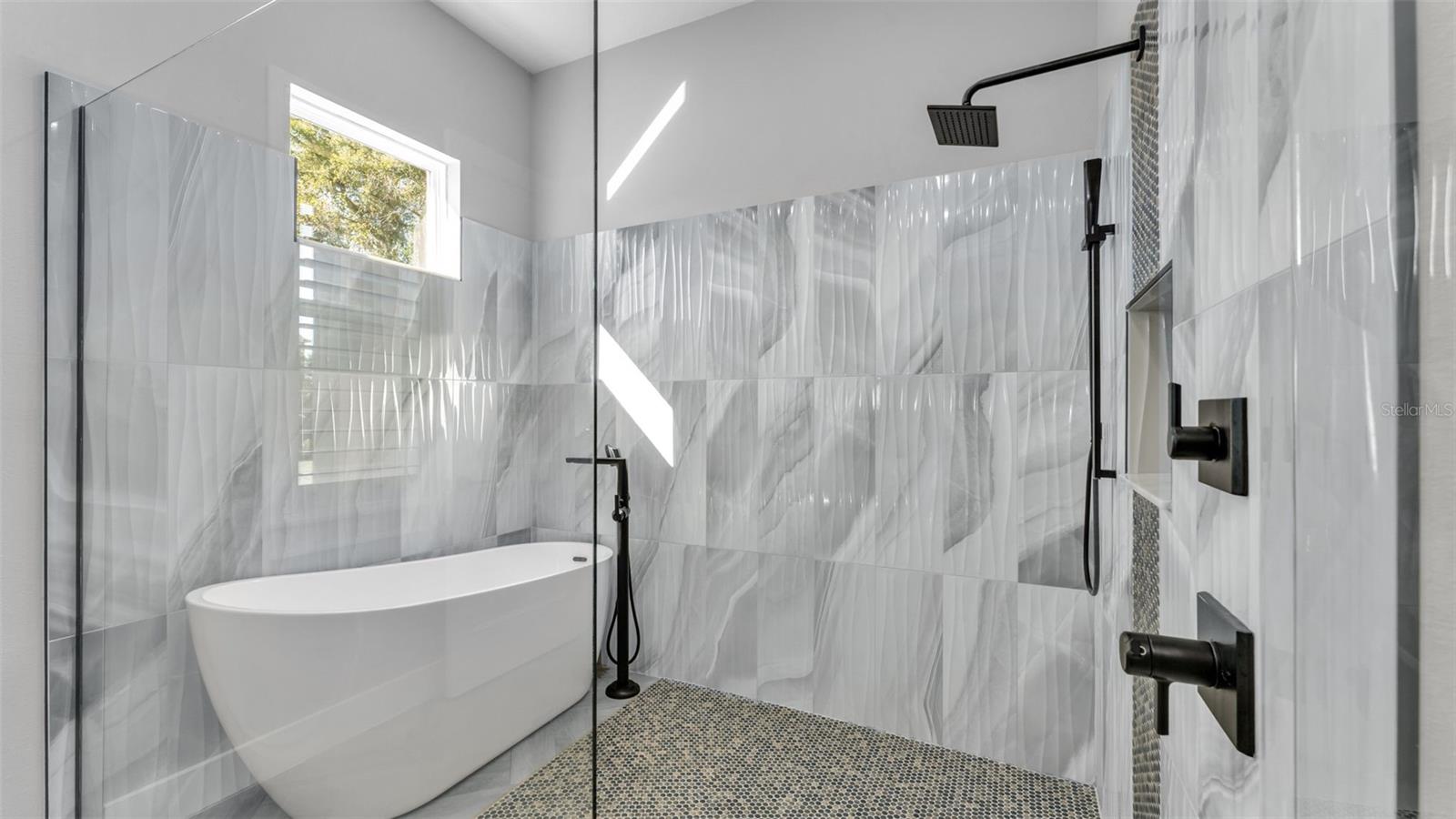 Image 34 of 60 For 1586 Martin Luther King Boulevard Ne