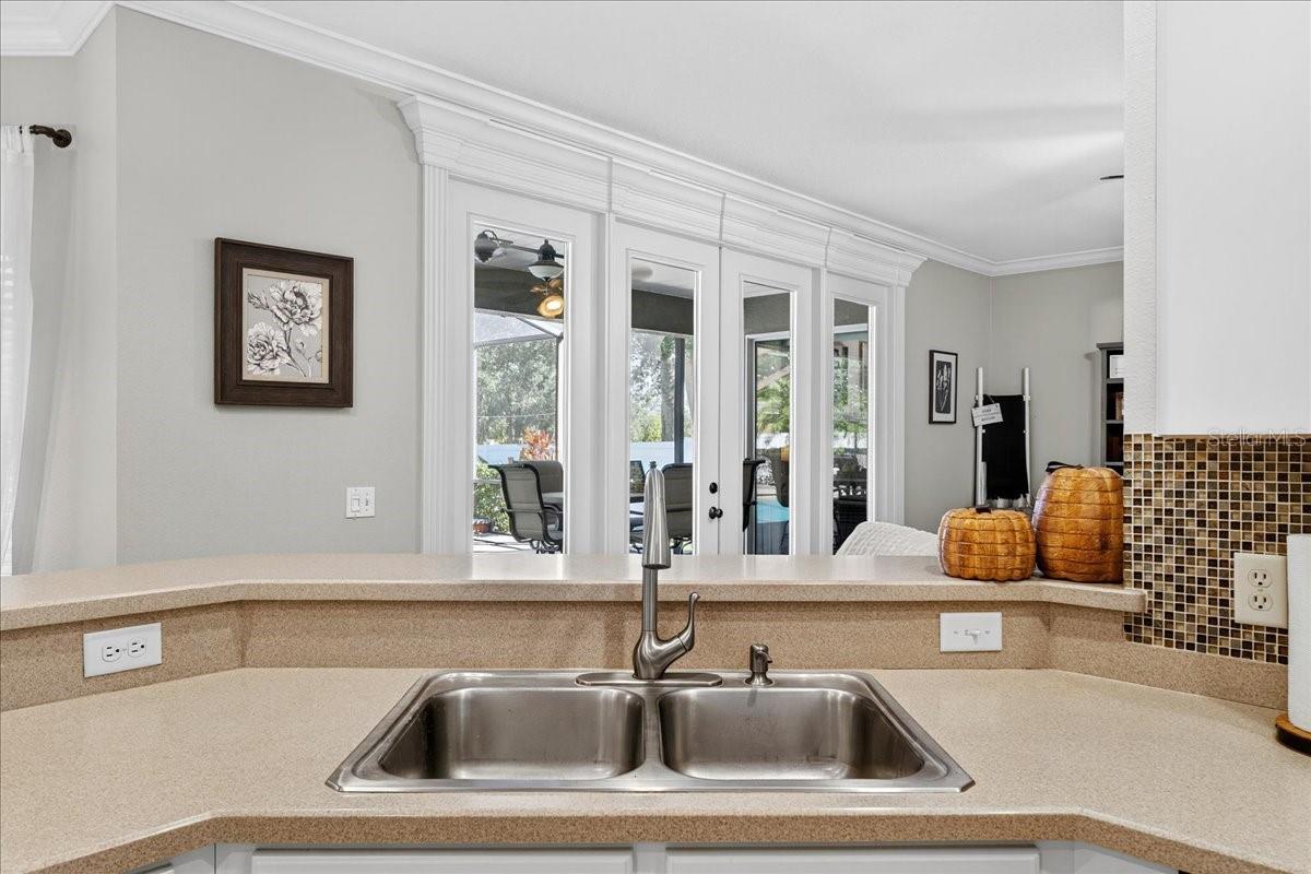 Image 12 of 51 For 3928 Sunnywood Circle