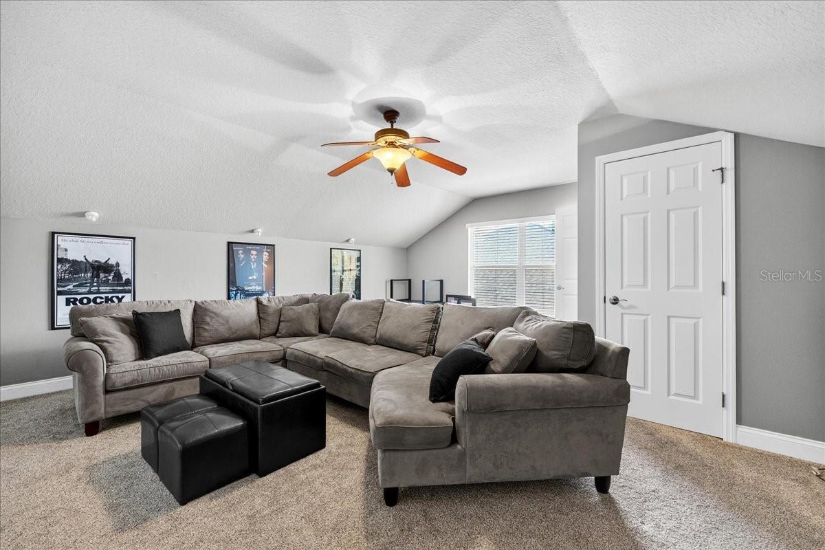 Image 16 of 51 For 3928 Sunnywood Circle