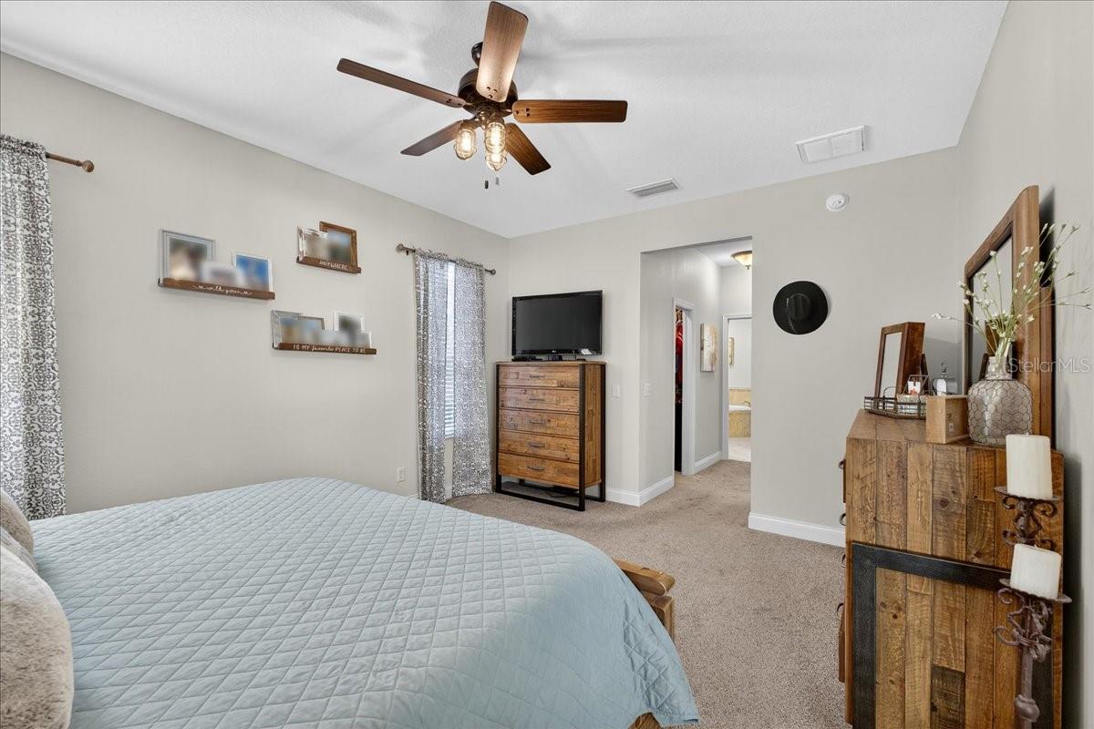 Image 20 of 51 For 3928 Sunnywood Circle