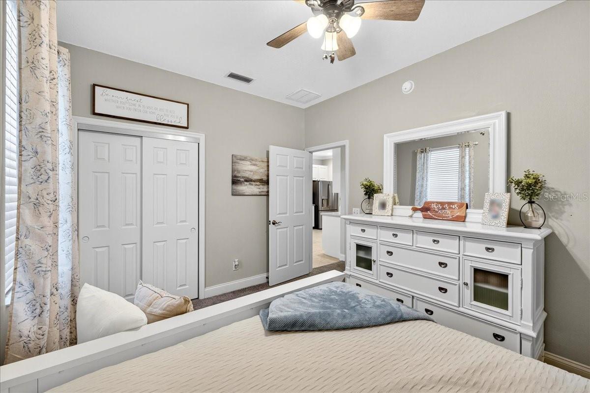 Image 34 of 51 For 3928 Sunnywood Circle