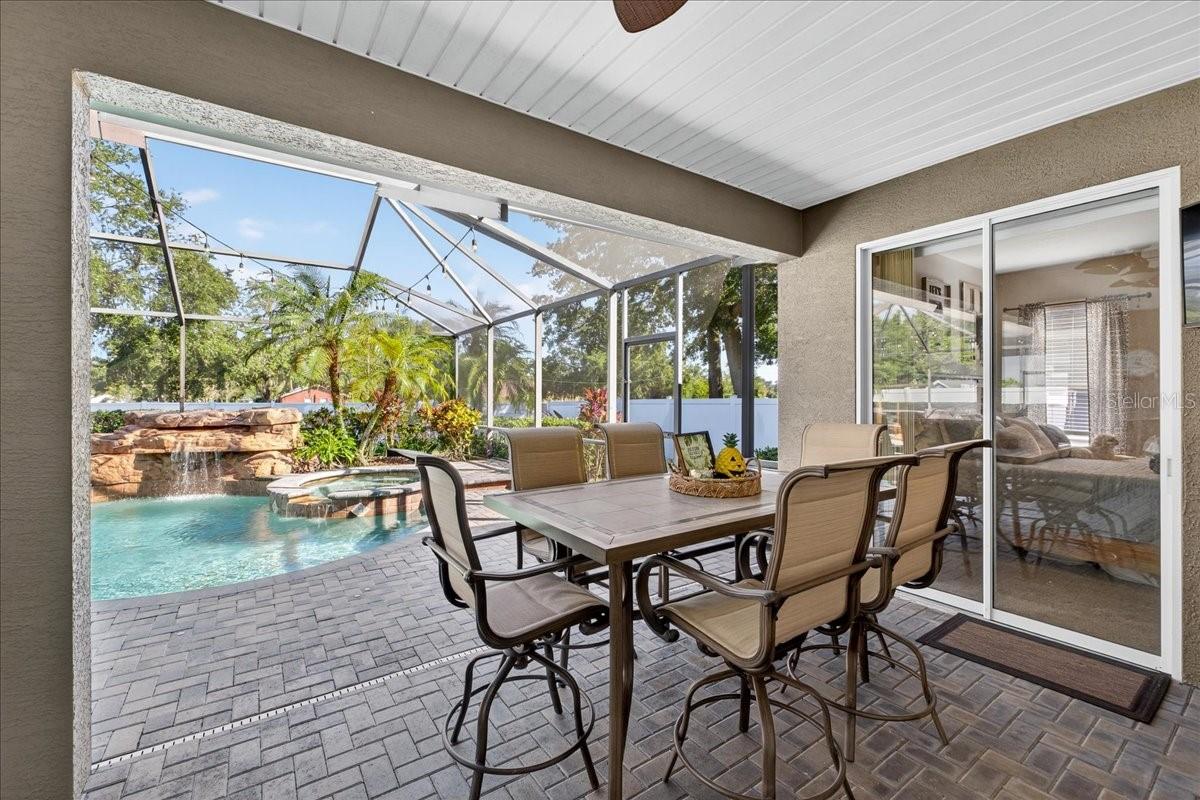 Image 39 of 51 For 3928 Sunnywood Circle