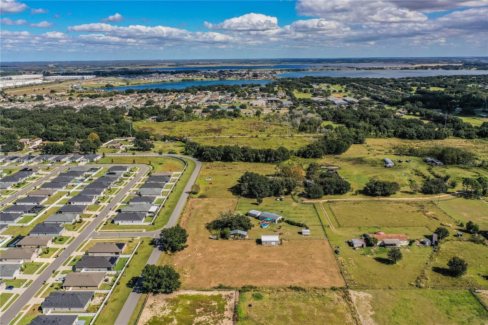 Image 12 of 41 For 318 Skyblue Lane