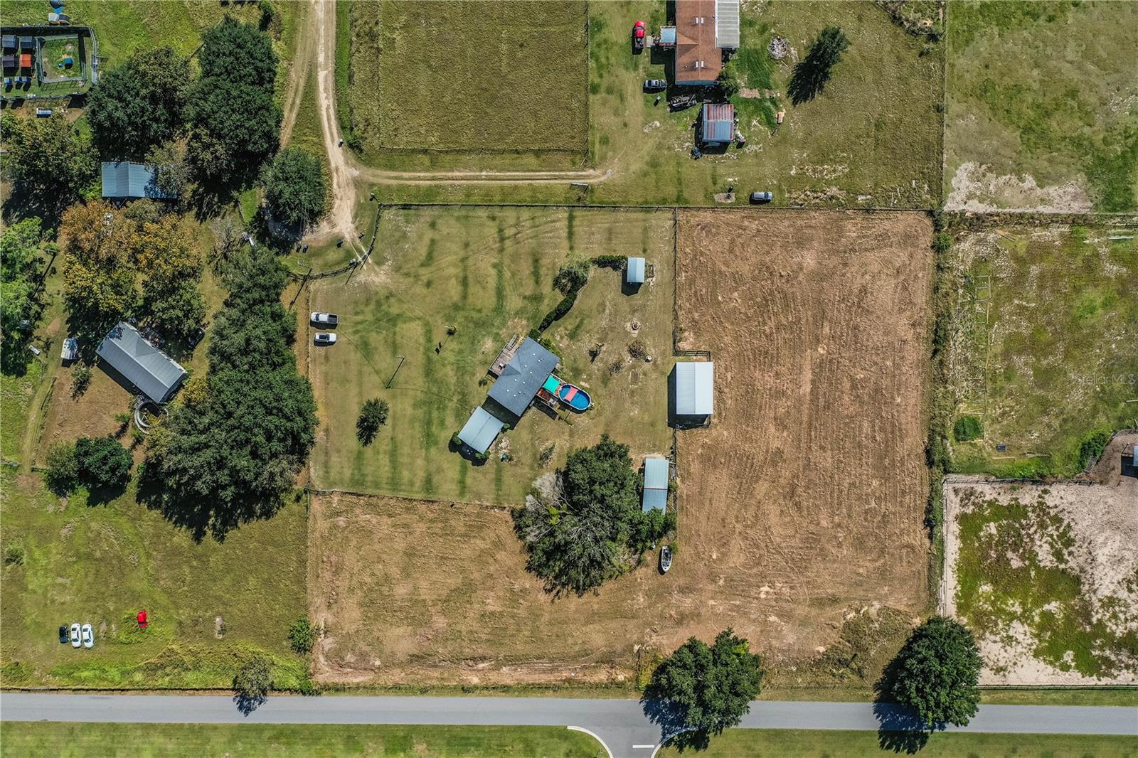 Image 21 of 41 For 318 Skyblue Lane