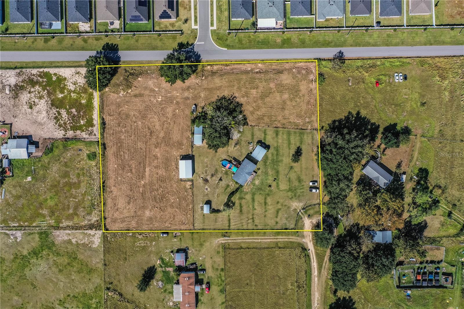 Image 23 of 41 For 318 Skyblue Lane