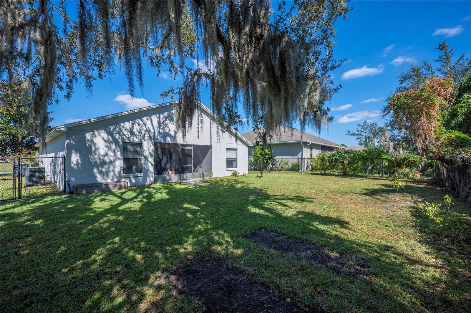 Image 32 of 36 For 6436 Evergreen Park Drive