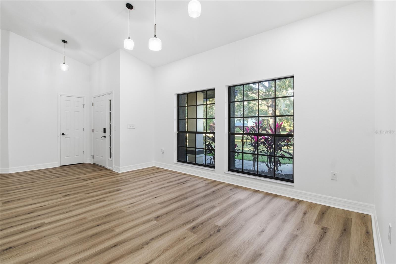 Image 12 of 59 For 1736 Itchepackesassa Drive