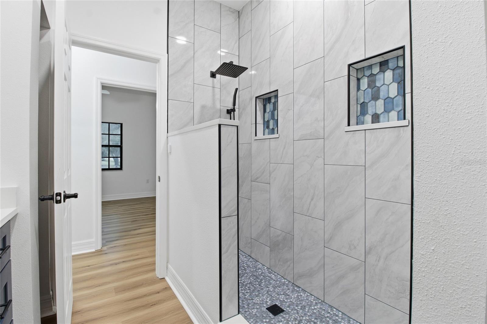 Image 34 of 59 For 1736 Itchepackesassa Drive