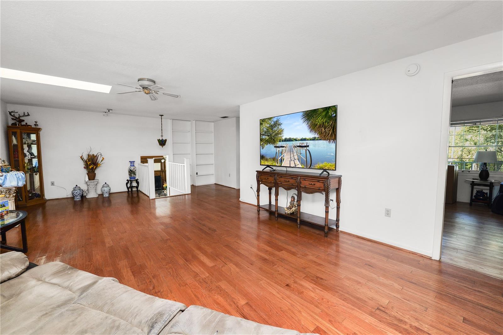 Image 13 of 100 For 109 4th Avenue