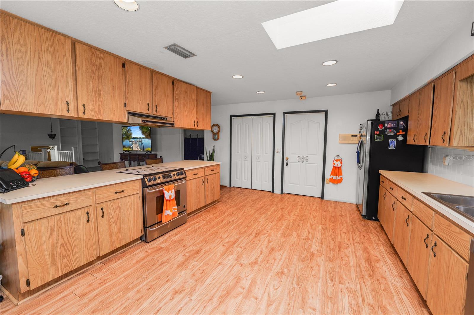 Image 22 of 100 For 109 4th Avenue