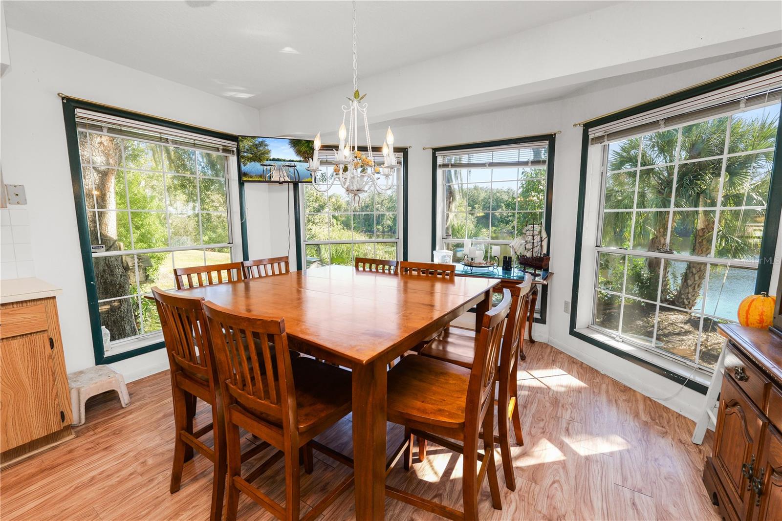 Image 26 of 100 For 109 4th Avenue